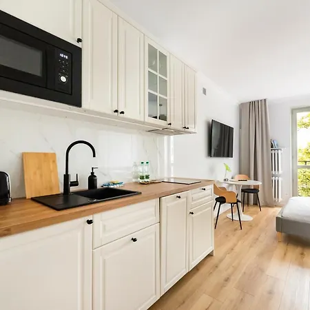 Metro Ratusz Arsenal Modern Studio Appartement Warschau