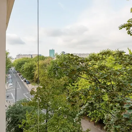 Appartement Metro Ratusz Arsenal Modern Studio Warschau
